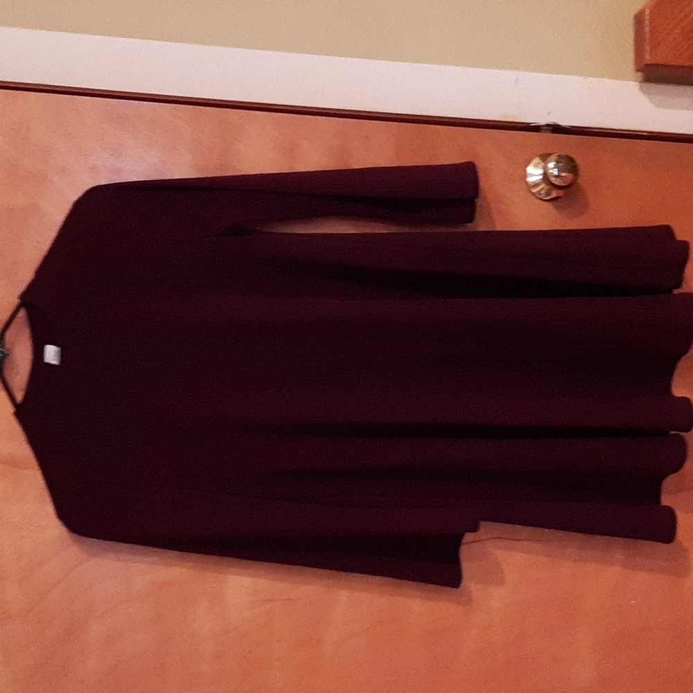 Old Navy maroon dress